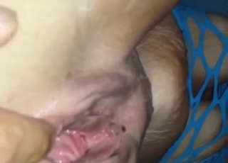 Horned-up wifey is going nearby get it concurring from a dog